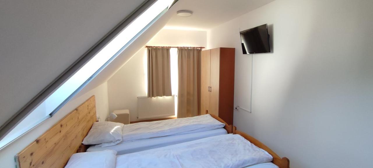 Olt-Part Vendeghaz Otel BaileTusnad Dış mekan fotoğraf