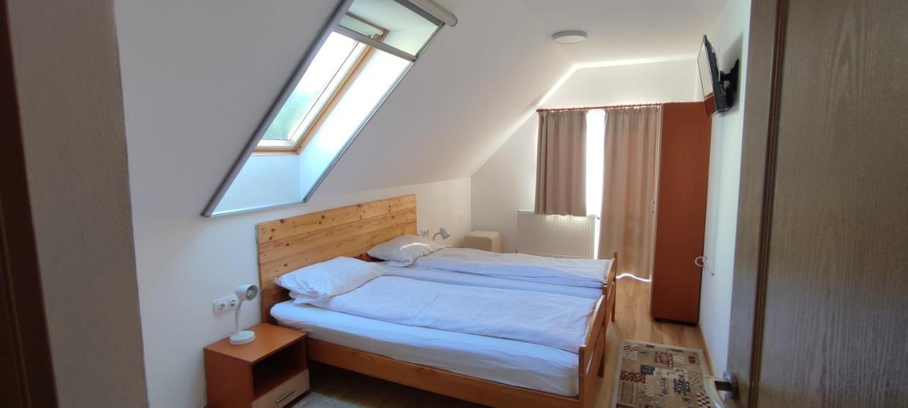 Olt-Part Vendeghaz Otel BaileTusnad Dış mekan fotoğraf